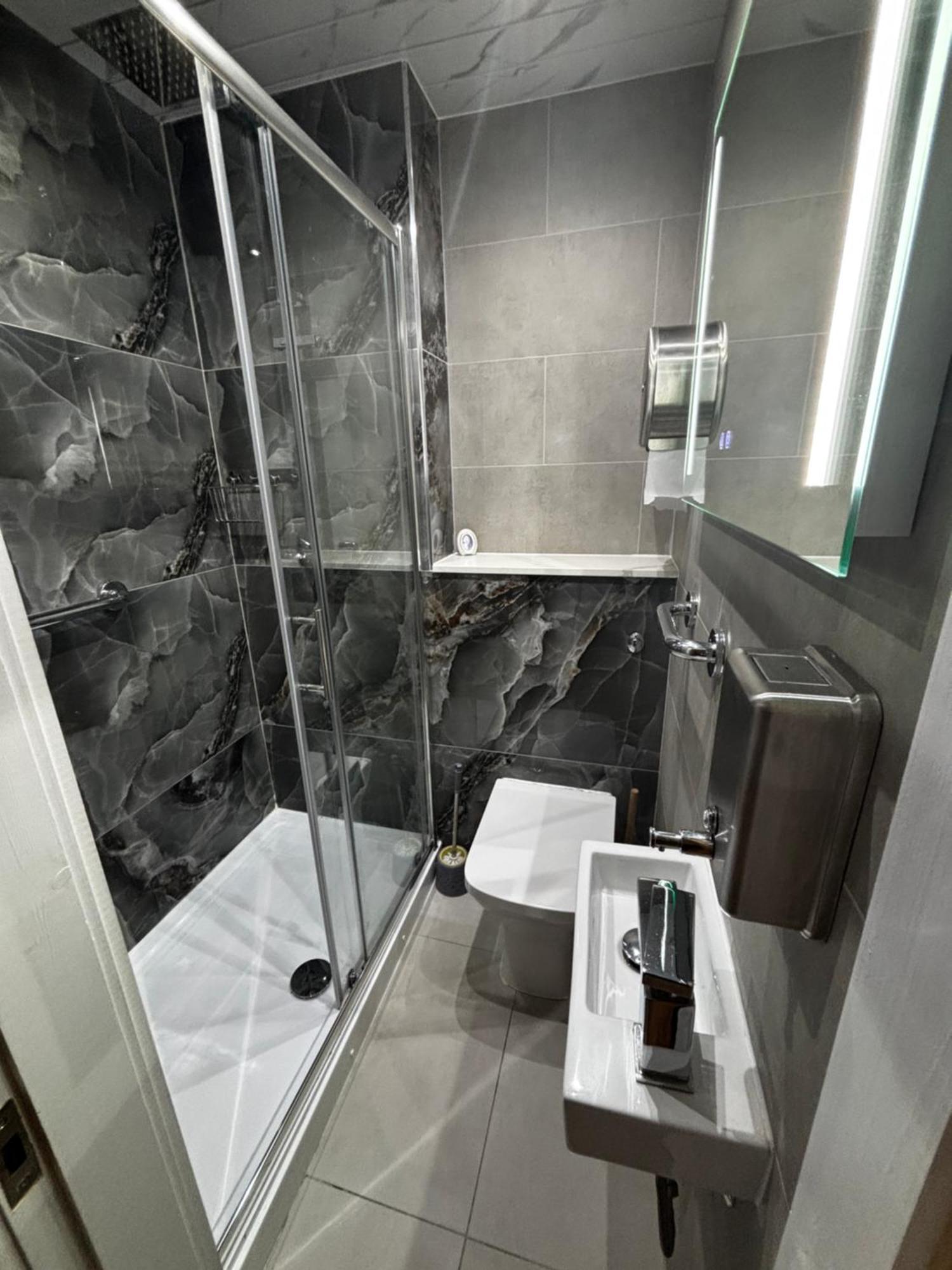 Hendham House Hotel Manchester Bagian luar foto